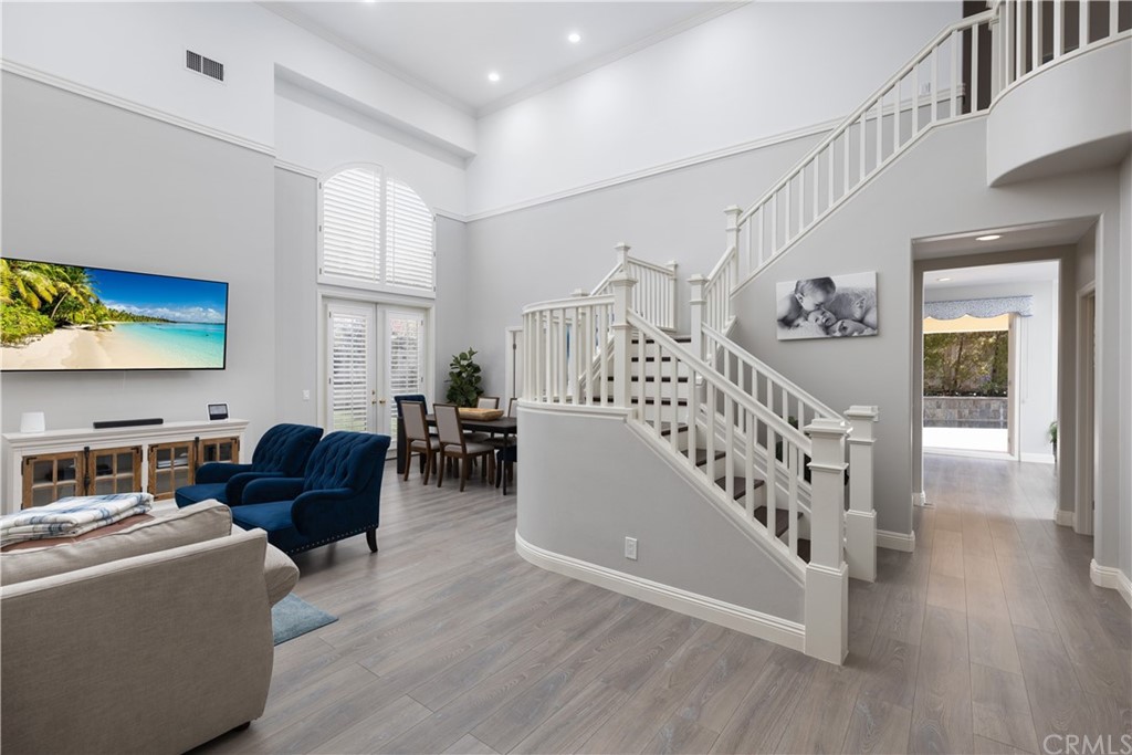 10 Salvo Irvine, CA 92606 - Photo 7 of 35