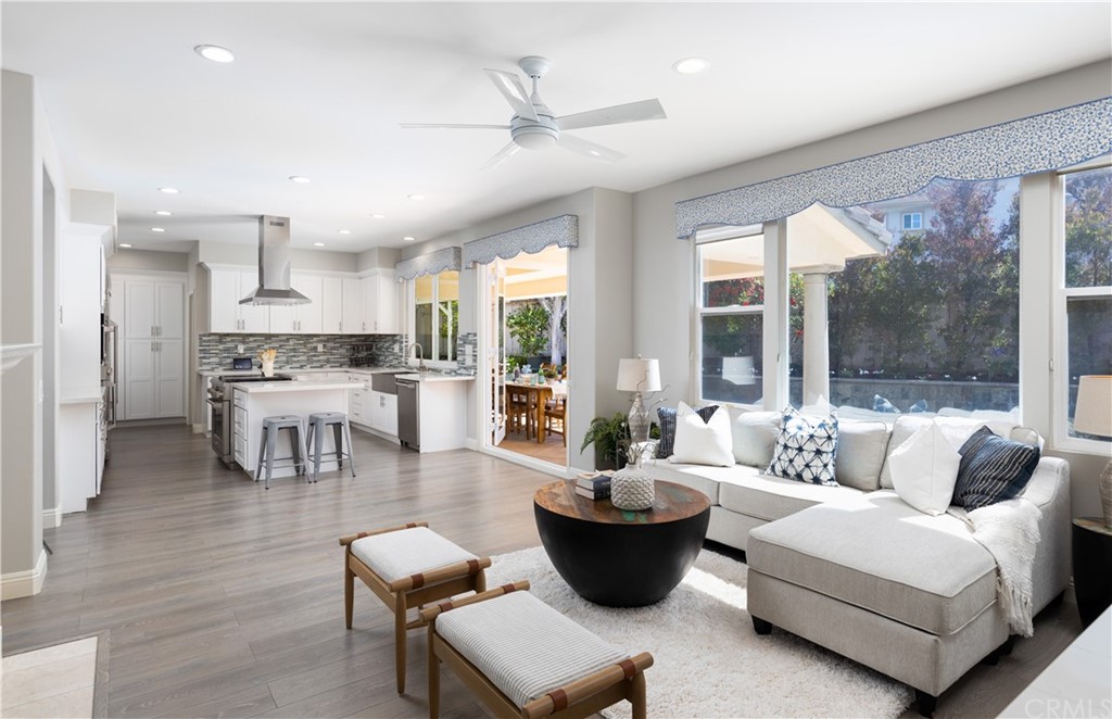 10 Salvo Irvine, CA 92606 - Photo 10 of 35