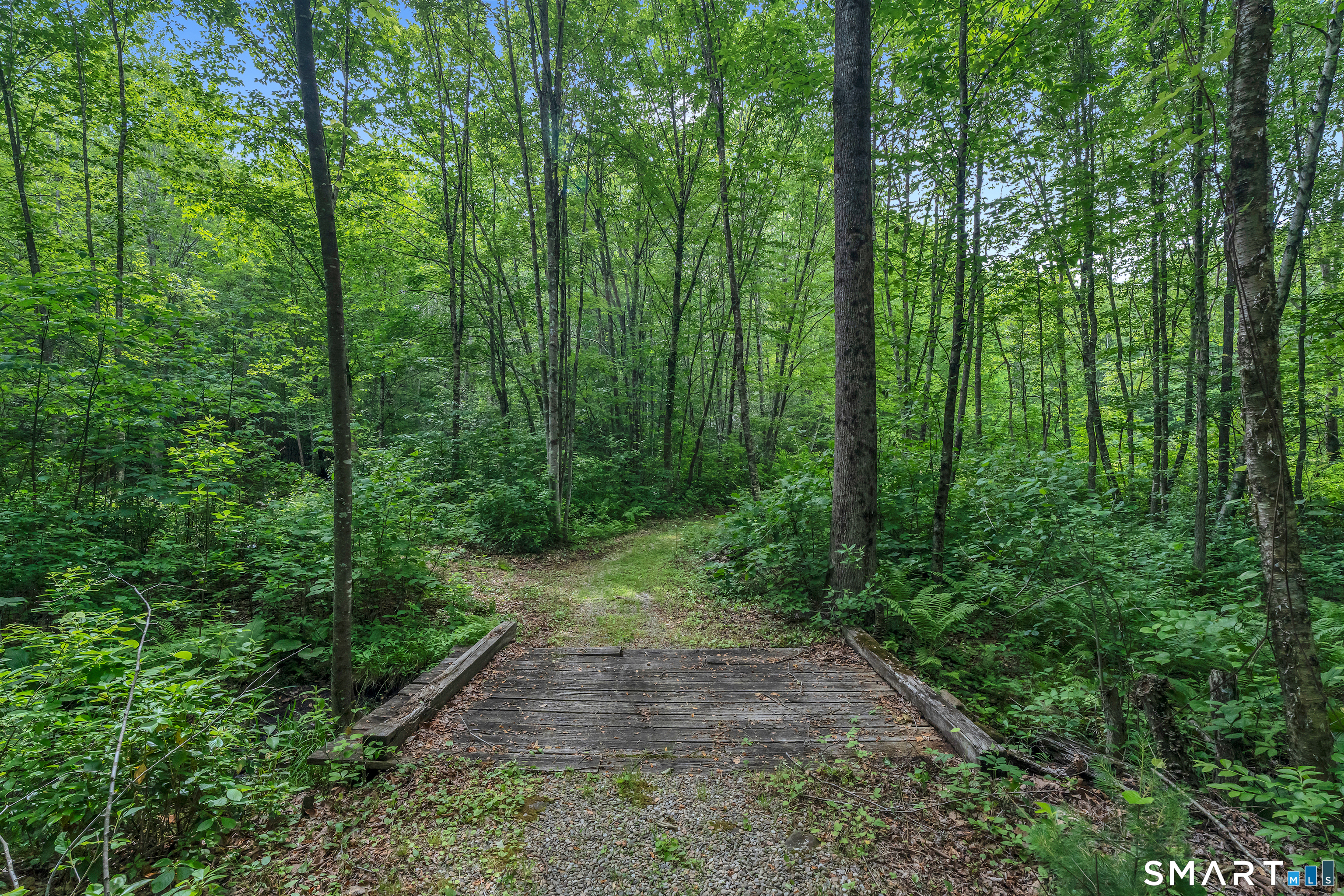 384 Beaver Meadow Road Haddam, CT 06441 - Photo 34 of 38