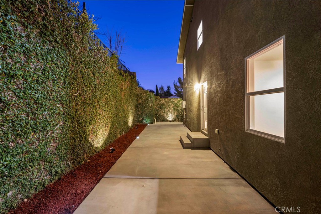 28637 Chiquito Canyon Road Castaic, CA 91384 - Photo 52 of 74