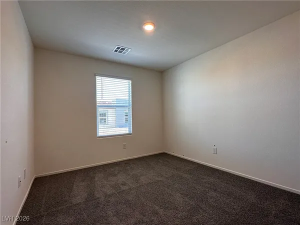 $1,850 | 479 Waterfall Cove, Henderson, NV 89002