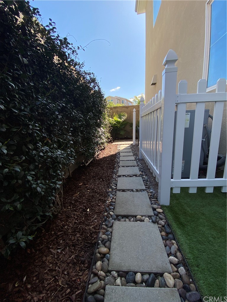 119 Pitch Irvine, CA 92618 - Photo 9 of 11