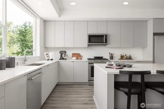 $1,099,995 | 3915 198th Street Southeast, Unit E2, Bothell, WA 98012