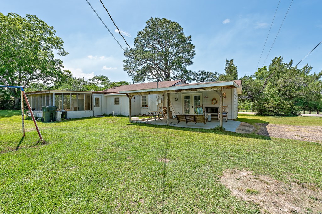 1526 Forrester Road Dothan, AL 36301 - Photo 6 of 28