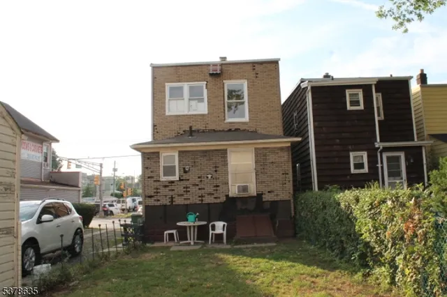 $579,000 | 2408 East Edgar Road, Linden, NJ 07036
