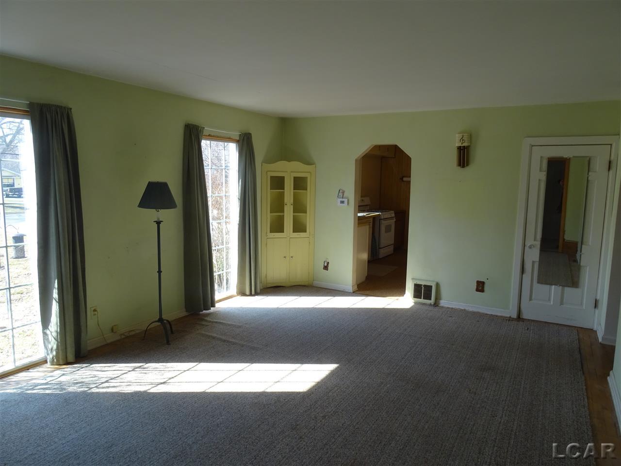1050 Moore Road Adrian, MI 49221 - Photo 6 of 19 50035871-5.JPG