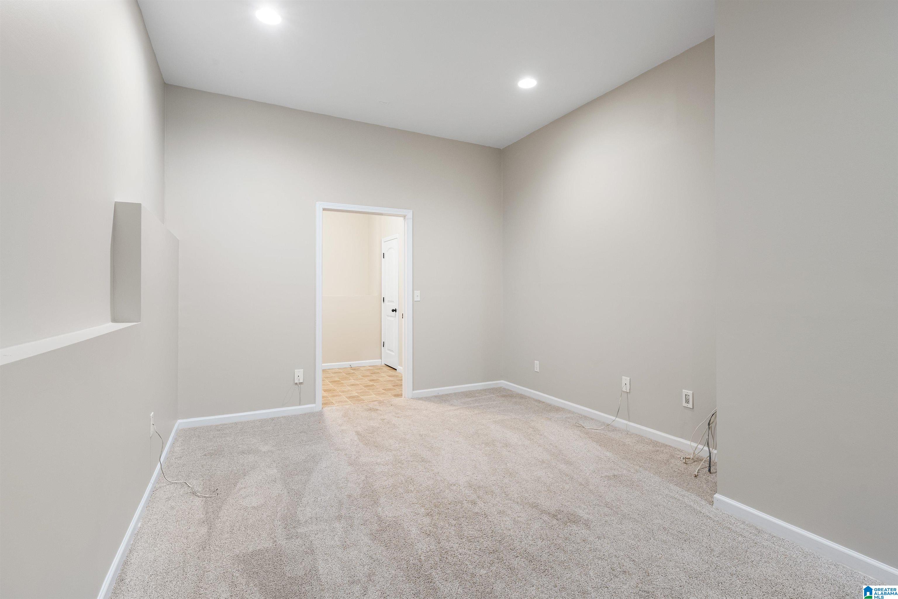 2275 Ridgemont Drive Birmingham, AL 35244 - Photo 31 of 39