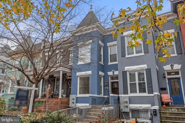 $995,000 | 113 R Street Northeast, Washington, DC 20002