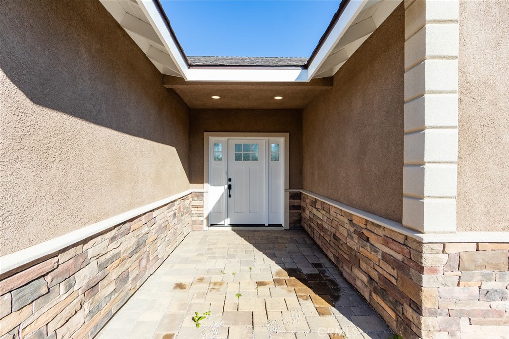 11128 Stamy Road Whittier, CA 90604 - Photo 9 of 40 a view of balcony
