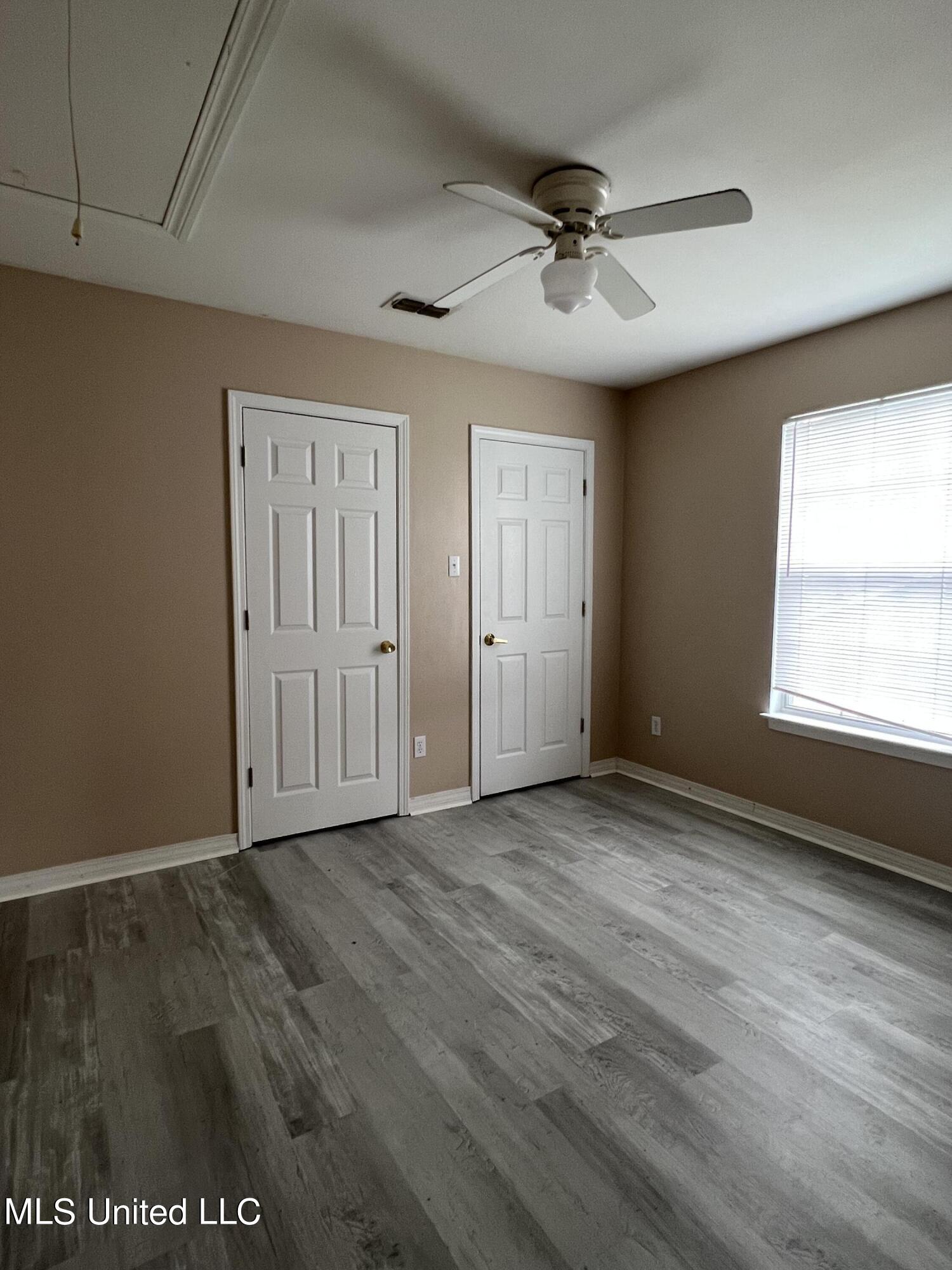 15055 Janus Road, Unit B D'Iberville, MS 39540 - Photo 5 of 9 Bedroom
