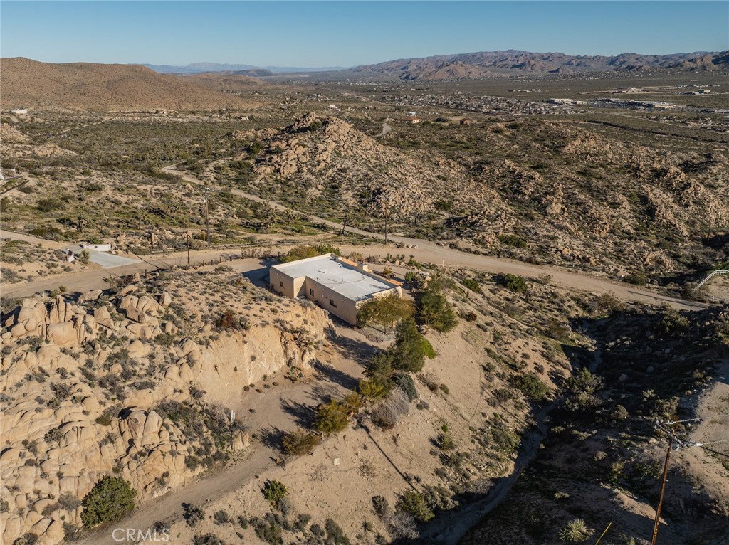 57710 Bandera Road Yucca Valley, CA 92284 - Photo 34 of 37