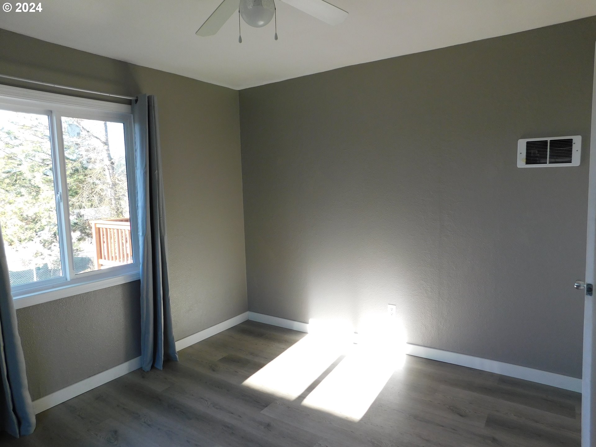 1300 Spruce Street Myrtle Point, OR 97458 - Photo 16 of 28 Gallery Image 16