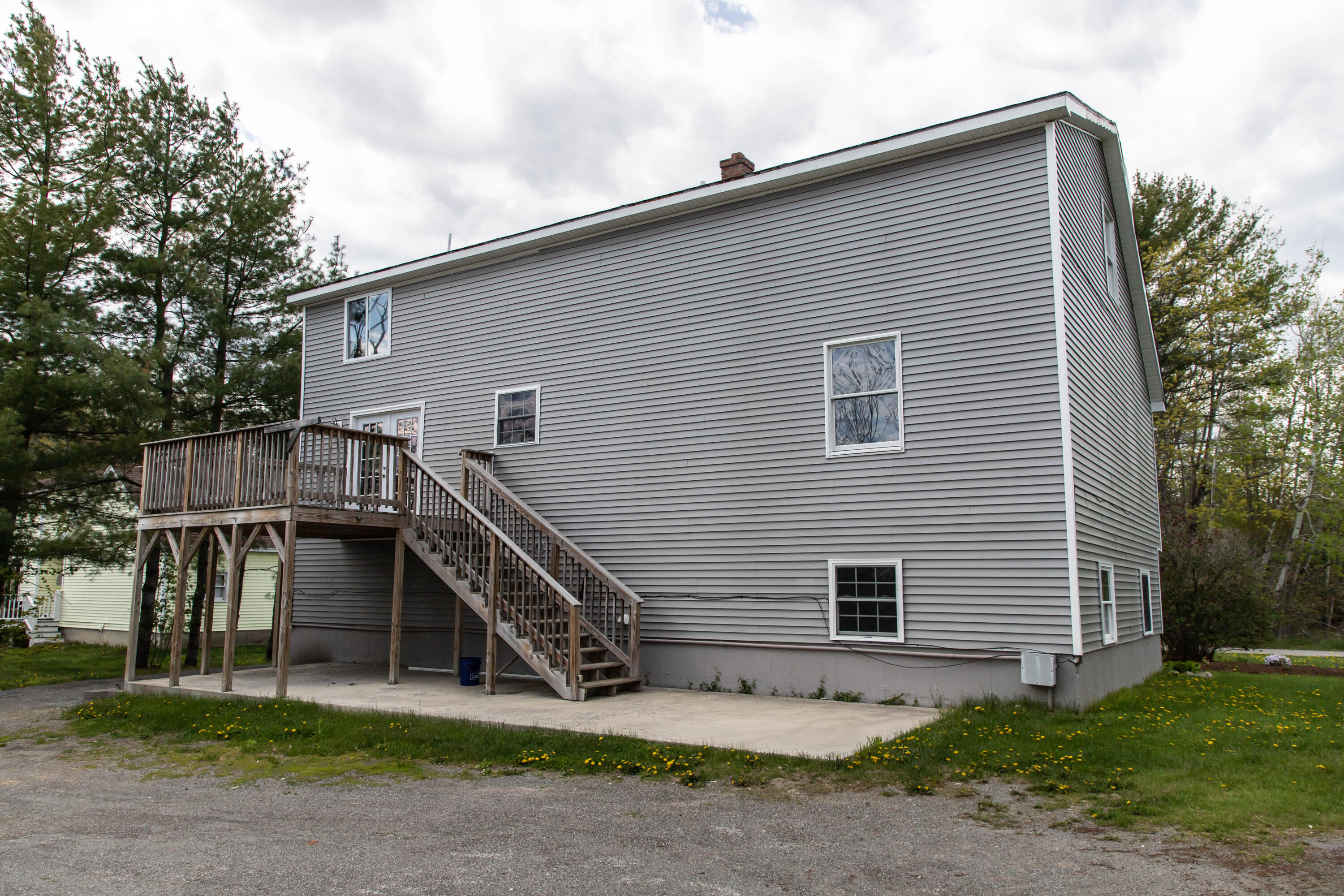 15 Ridgeview Lane Bangor, ME 04401 - Photo 4 of 44 3MackenzieNicolePhotography-6