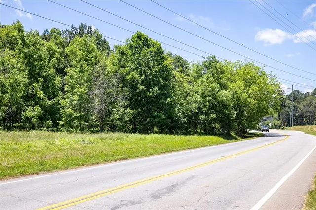 a view of a outdoor space