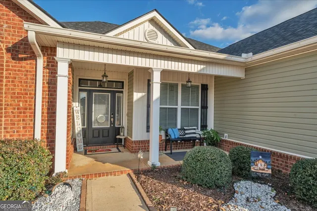 a front view of a house