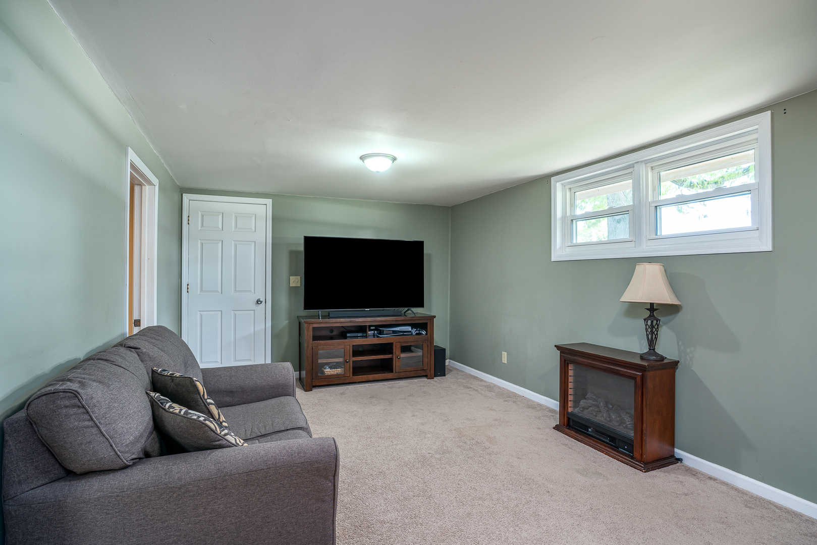 300 West Spring Street Eldridge, IA 52748 - Photo 17 of 20