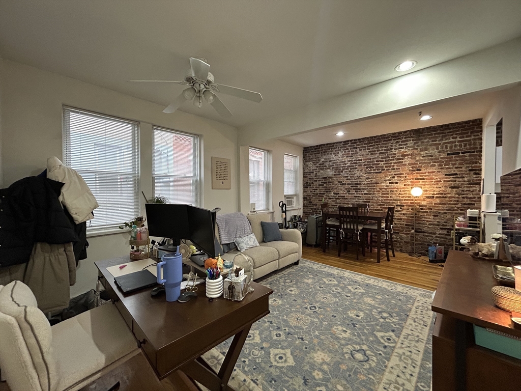 6 Cleveland Place, Unit 4 Boston, MA 02113 - Photo 1 of 7