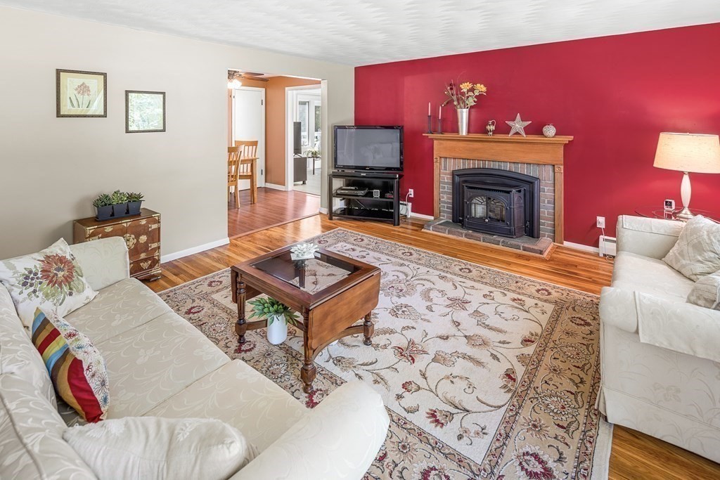 8 Gilmore Road Southborough, MA 01772 - Photo 8 of 24 Gallery Image 8