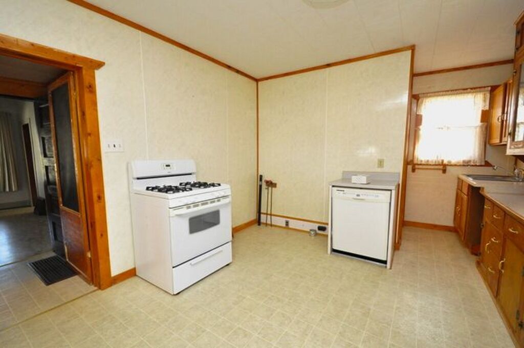 710 Short Street Streator, IL 61364 - Photo 15 of 62