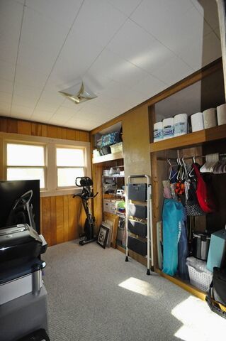 710 Short Street Streator, IL 61364 - Photo 16 of 55 a view of a room with gym equipment