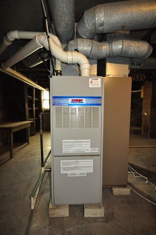 710 Short Street Streator, IL 61364 - Photo 18 of 55 a room with wooden cabinets