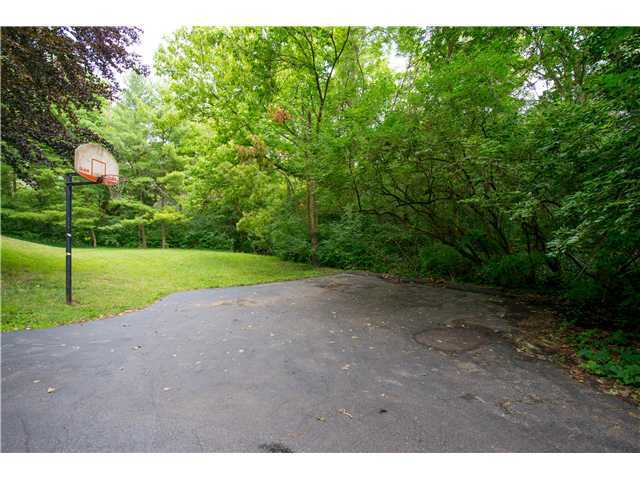 2530 Fishinger Road Columbus, OH 43220 - Photo 7 of 25