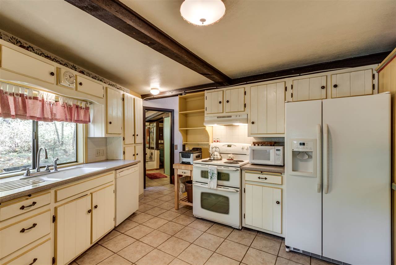1142 Hilltop Road Newport, WA 99156 - Photo 5 of 20 Gallery Image 5
