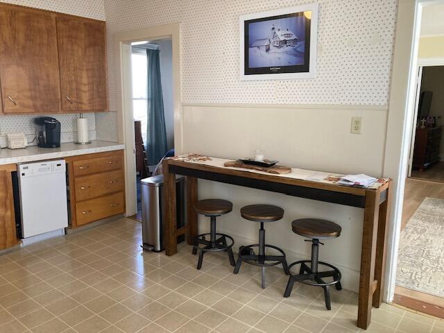 84 High Street Saco, ME 04072 - Photo 3 of 30 84 High Unit 1