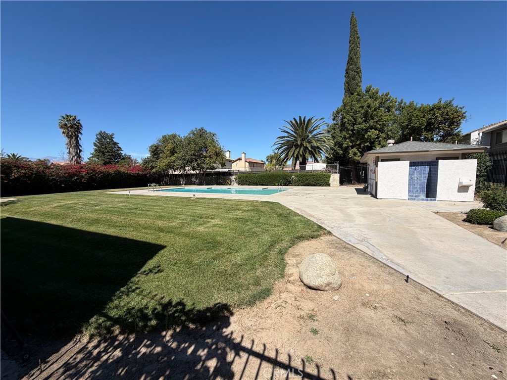 1091 Clark Street Riverside, CA 92501 - Photo 3 of 19