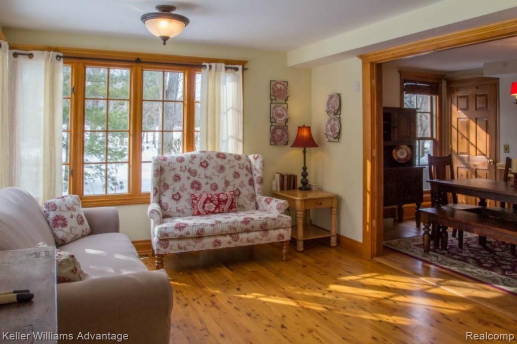 36217 West 13 Mile Road Farmington, MI 48331 - Photo 5 of 27 5_w 13 mile_36217.jpg