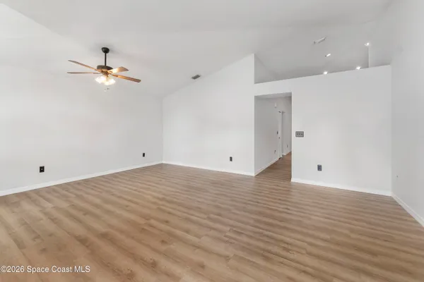 $424,900 | 2470 Forest Run Drive, Melbourne, FL 32935