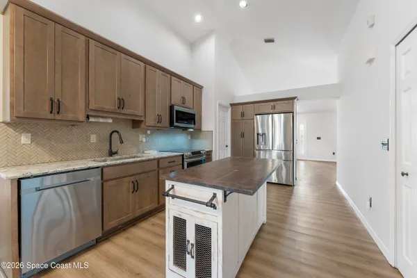 $424,900 | 2470 Forest Run Drive, Melbourne, FL 32935