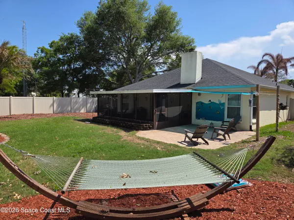a view of outdoor space yard and patio