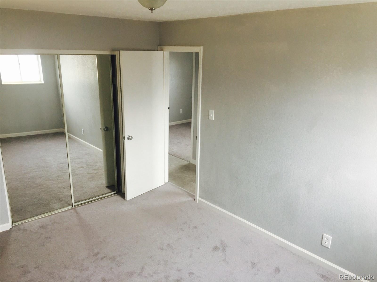 5542 Scranton Street Denver, CO 80239 - Photo 14 of 16