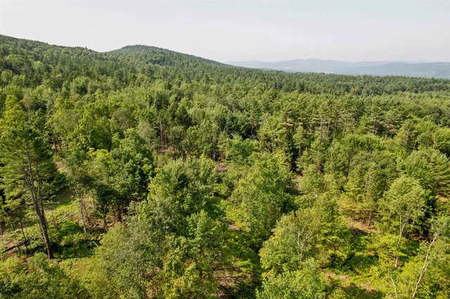 $154,000 | 0 Court Street, Unit 2, Haverhill, NH 03765