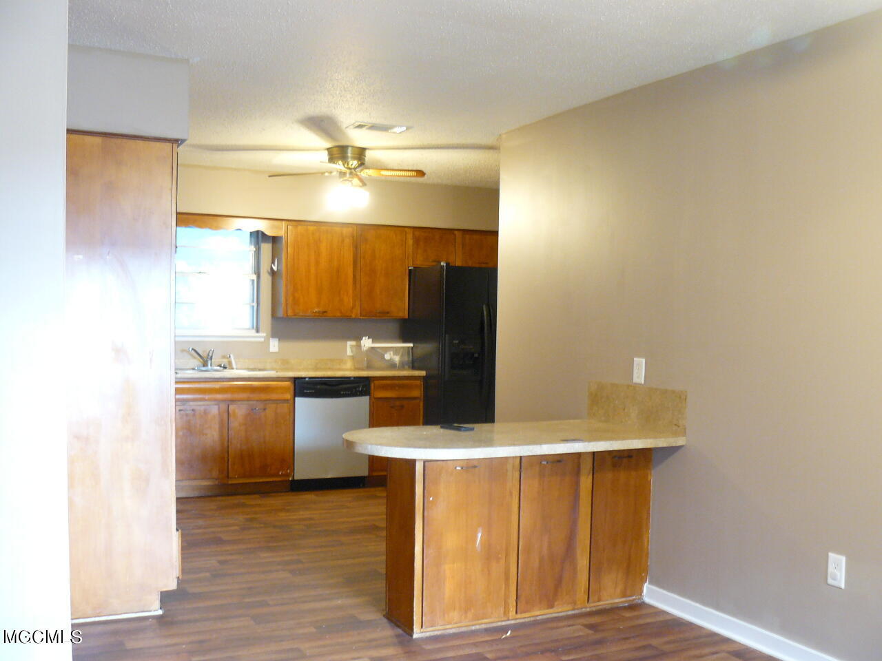 346 Carter Road Biloxi, MS 39531 - Photo 4 of 18 P1020590