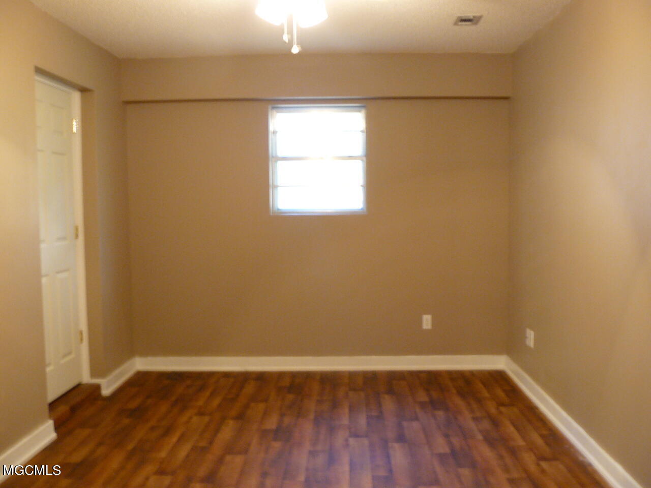 346 Carter Road Biloxi, MS 39531 - Photo 6 of 18 P1020595