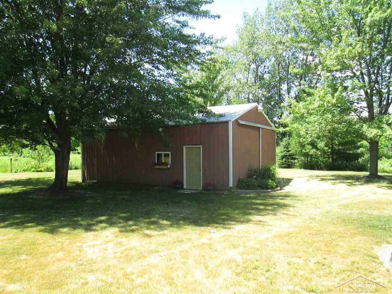17785 Geddes Road Hemlock, MI 48626 - Photo 25 of 28