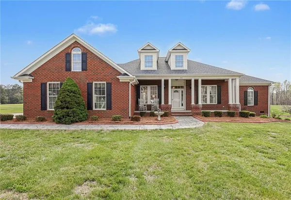 $399,000 | 244 Bent Creek Drive, Lexington, NC 27295