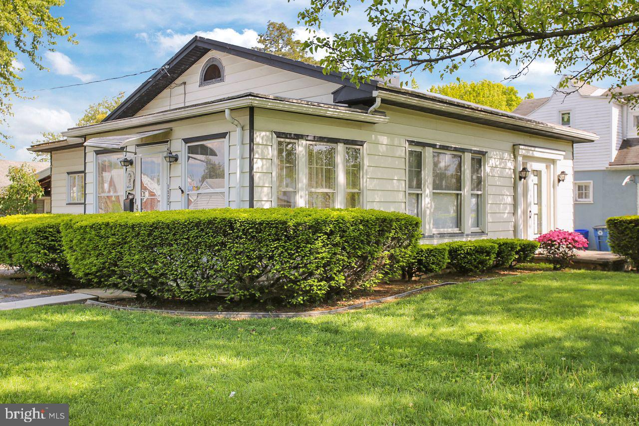 1600 Brooke Boulevard Reading, PA 19607 - Photo 3 of 31 Gallery Image 3