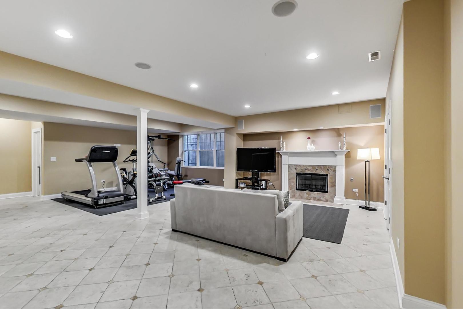 508 Hunter Road Glenview, IL 60025 - Photo 48 of 69