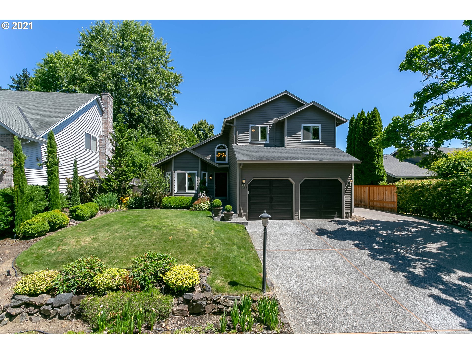 7068 Southwest 166th Terrace Beaverton, OR 97007 - Photo 1 of 29 Gallery Image 1
