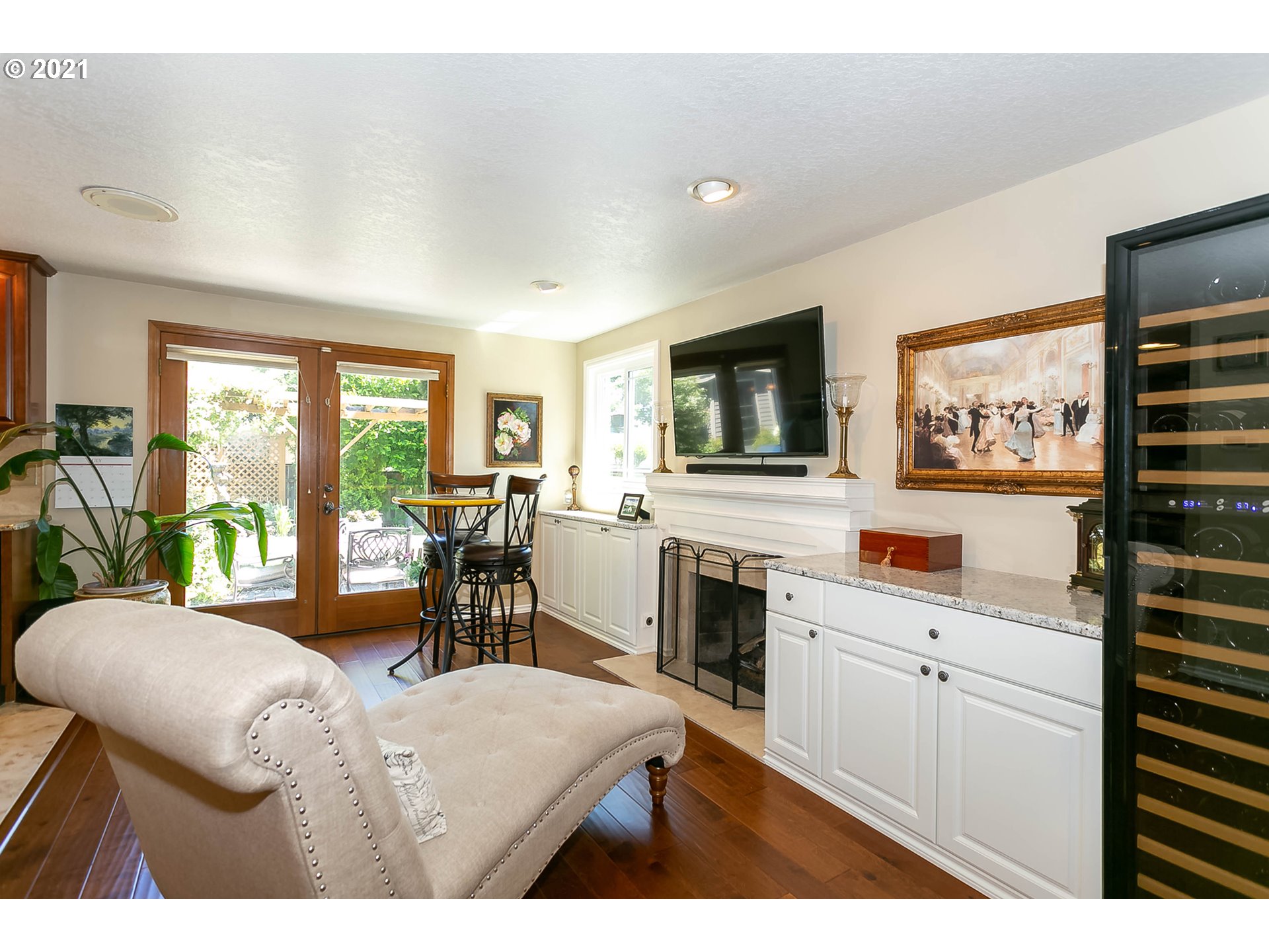 7068 Southwest 166th Terrace Beaverton, OR 97007 - Photo 11 of 29 Gallery Image 11