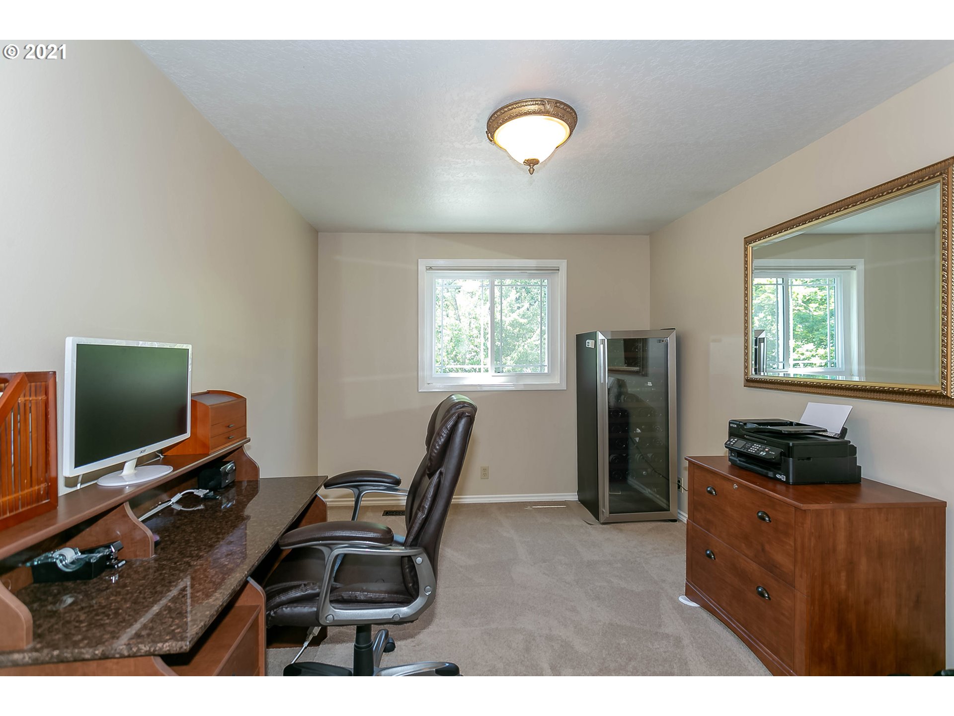 7068 Southwest 166th Terrace Beaverton, OR 97007 - Photo 14 of 29 Gallery Image 14