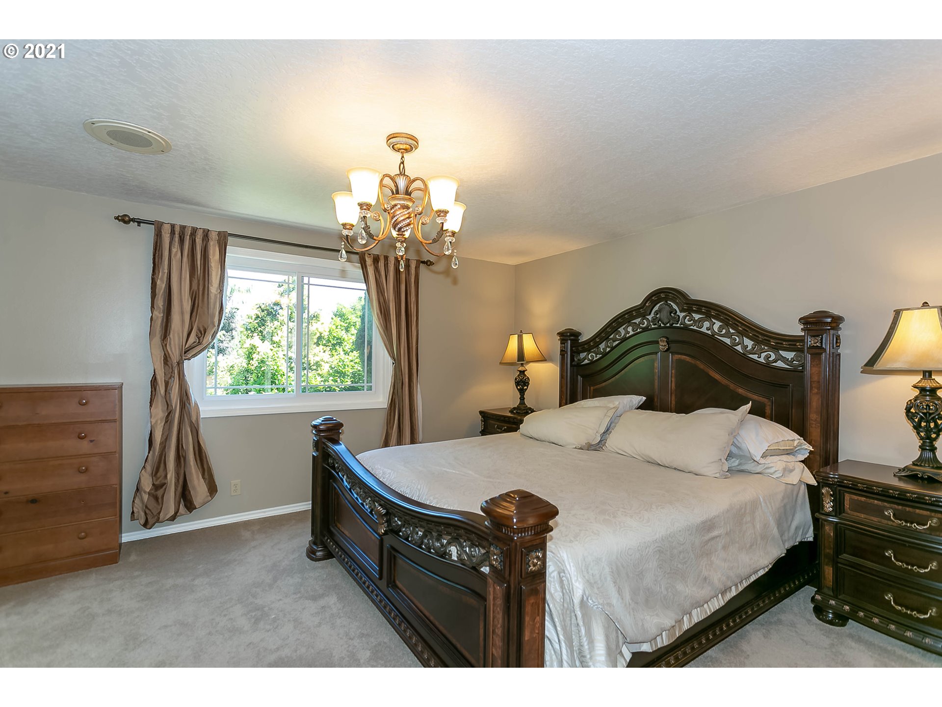 7068 Southwest 166th Terrace Beaverton, OR 97007 - Photo 18 of 29 Gallery Image 18