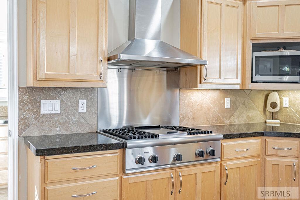 7121 South Culebra Rio Circle Idaho Falls, ID 83406 - Photo 24 of 90 Kitchen