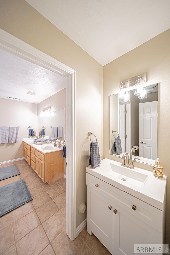 7121 South Culebra Rio Circle Idaho Falls, ID 83406 - Photo 64 of 90 Basement Bathroom with Private Toilet