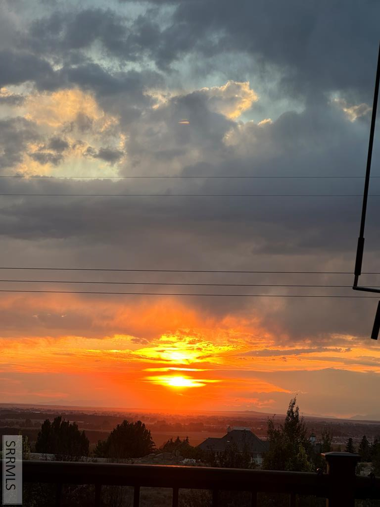 7121 South Culebra Rio Circle Idaho Falls, ID 83406 - Photo 87 of 90 Look at those sunsets!!!