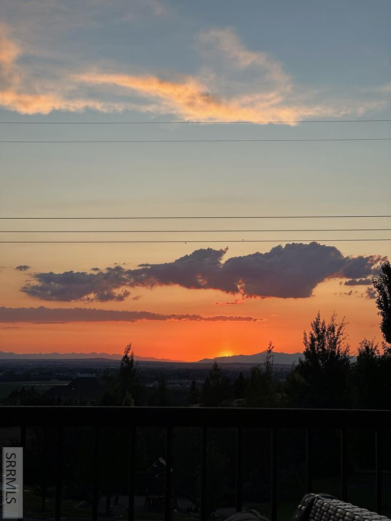 7121 South Culebra Rio Circle Idaho Falls, ID 83406 - Photo 89 of 90 Look at those sunsets!!!