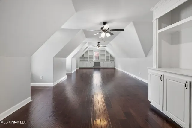 $620,000 | 8433 Lakeview Drive, Olive Branch, MS 38654